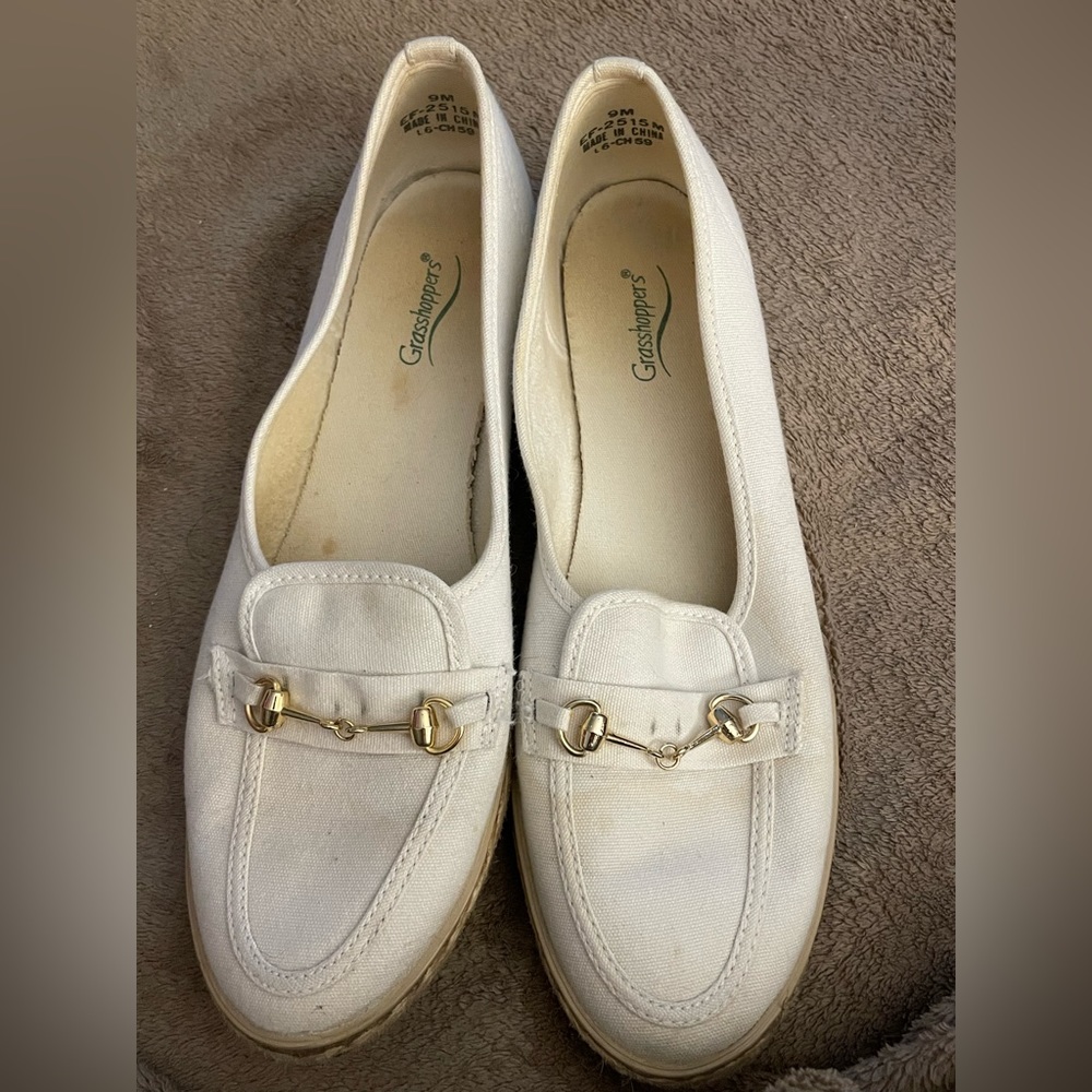 GRASSHOPPERS CANVAS SILIP ON SHOES TAN SZ 9M